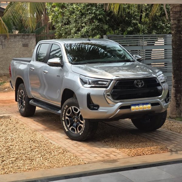 ⭐️ HILUX SRX 2023 OU 350K NO PIX ⭐️